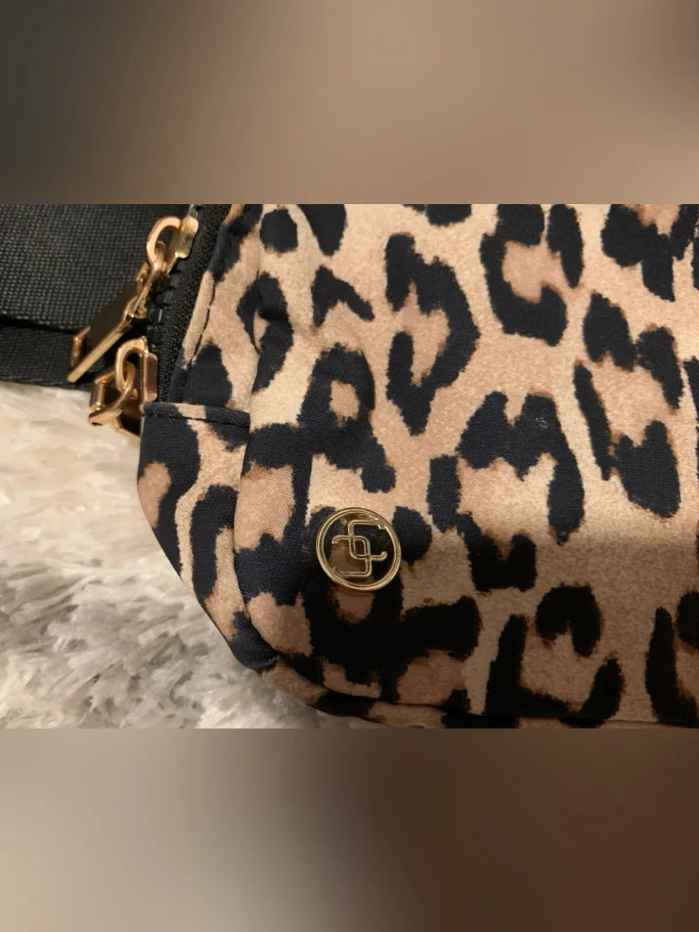 Chicos compact leopard